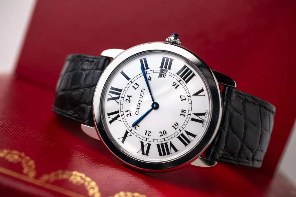 Design and Aesthetics of the Cartier Ronde Solo