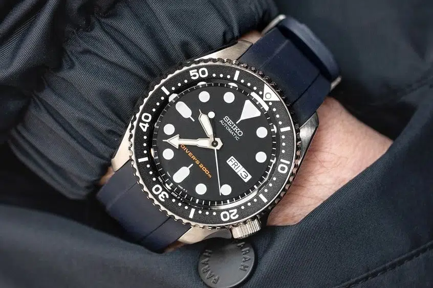 10 Rules for Proper Watch Care